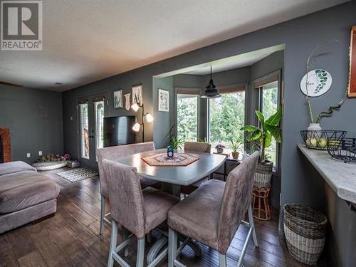 2454 Panorama Crescent, Prince George, BC - Indoor Photo Showing Dining Room