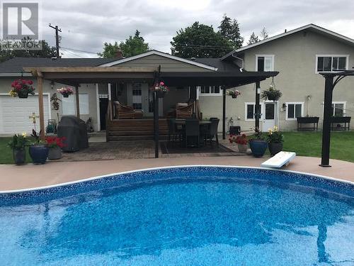 1000 Euclid Road, Kelowna, BC - Outdoor With Above Ground Pool With In Ground Pool With Deck Patio Veranda