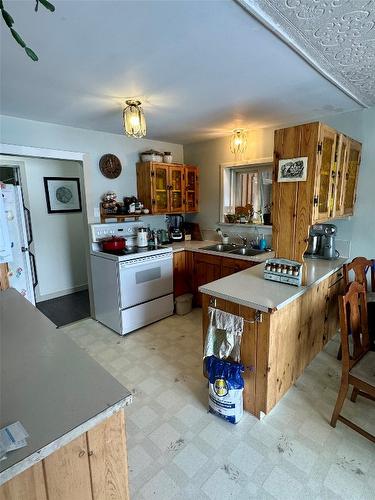 8265 China Valley Road, Falkland, BC - Indoor Photo Showing Kitchen With Double Sink