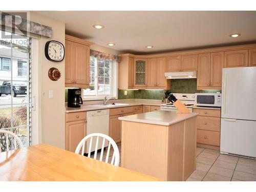 3506 38 Avenue Unit# 108, Vernon, BC - Indoor Photo Showing Kitchen