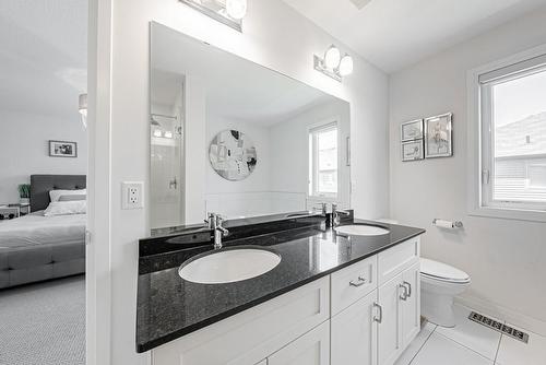30 Times Square Boulevard|Unit #173, Hamilton, ON - Indoor Photo Showing Bathroom