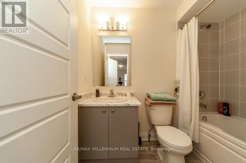 302 - 250 Finch Avenue, Pickering, ON - Indoor Photo Showing Bathroom