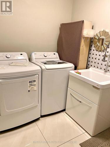 Secbdrm - 72 Croteau Crescent, Vaughan, ON - Indoor Photo Showing Laundry Room