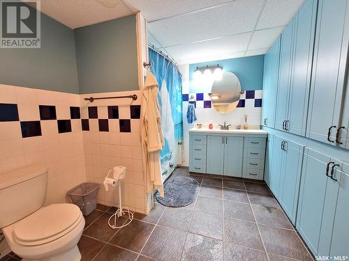 Carlson Acreage, Meadow Lake Rm No.588, SK - Indoor Photo Showing Bathroom