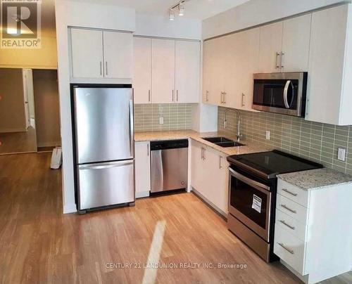 #2817 -4055 Parkside Village Dr, Mississauga, ON - Indoor Photo Showing Kitchen With Stainless Steel Kitchen With Double Sink With Upgraded Kitchen
