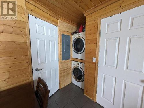 249 Eureka Drive, Dawson City, YT - Indoor Photo Showing Laundry Room