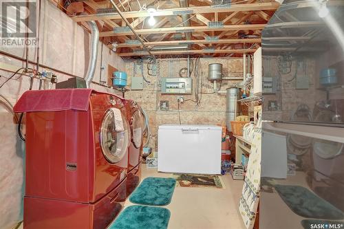 284 Katepwa Drive S, Katepwa Beach, SK - Indoor Photo Showing Laundry Room