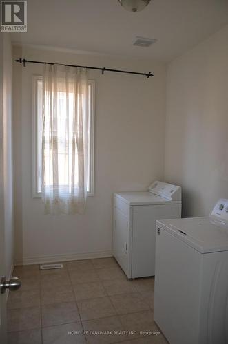 66 Henry Bauer Avenue, Markham, ON - Indoor Photo Showing Laundry Room