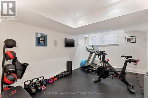 244 Yonge Blvd, Toronto, ON - Indoor Photo Showing Gym Room