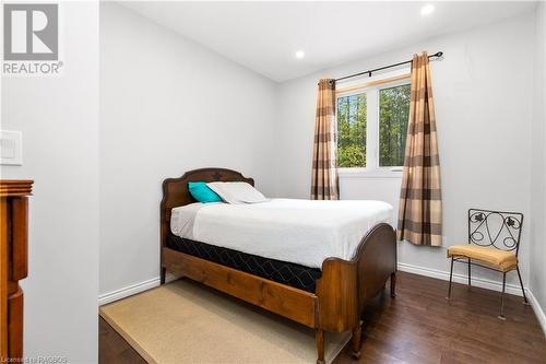 Bedroom 2 - 31 Henwood Street, Stokes Bay, ON - Indoor Photo Showing Bedroom