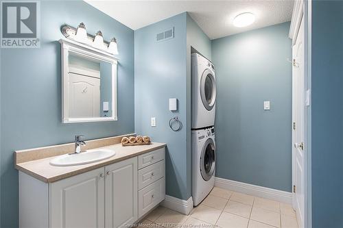 203 Twin Oaks Dr, Moncton, NB - Indoor Photo Showing Laundry Room