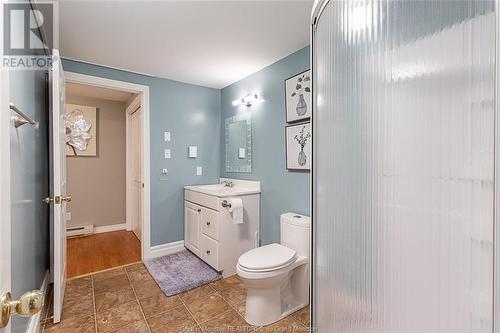 203 Twin Oaks Dr, Moncton, NB - Indoor Photo Showing Bathroom