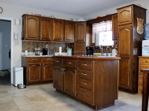 219 Second Street, Rainy River, ON - Indoor Photo Showing Kitchen