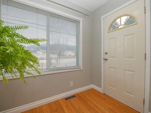 6060 Pleasant Valley Road, Vernon, BC - Indoor Photo Showing Other Room