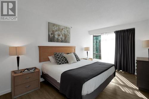 722 1200 Hornby Street, Vancouver, BC - Indoor Photo Showing Bedroom