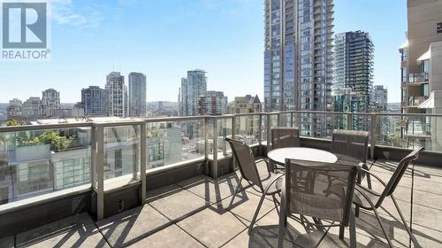 722 1200 Hornby Street, Vancouver, BC - Outdoor With View
