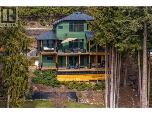 7756 Columbia Drive, Anglemont, BC - Outdoor With Deck Patio Veranda
