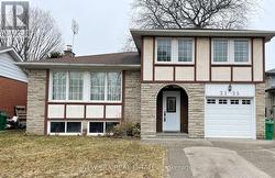 2135 CLIFF RD  Mississauga, ON L5A 2N6