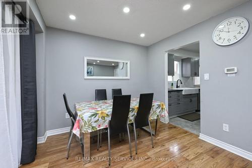115 Beattie Ave, New Tecumseth, ON - Indoor Photo Showing Dining Room