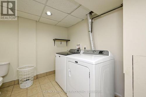 115 Beattie Ave, New Tecumseth, ON - Indoor Photo Showing Laundry Room
