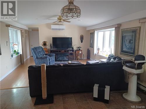 1170 555 Route, Richmond Settlement, NB - Indoor Photo Showing Living Room