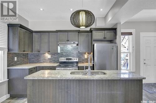 2059 Elphinstone Street, Regina, SK - Indoor Photo Showing Kitchen With Upgraded Kitchen