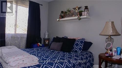 116 Angelo Drive, West Elgin, ON - Indoor Photo Showing Bedroom