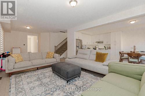 641 Etheridge Avenue, Milton, ON - Indoor Photo Showing Living Room