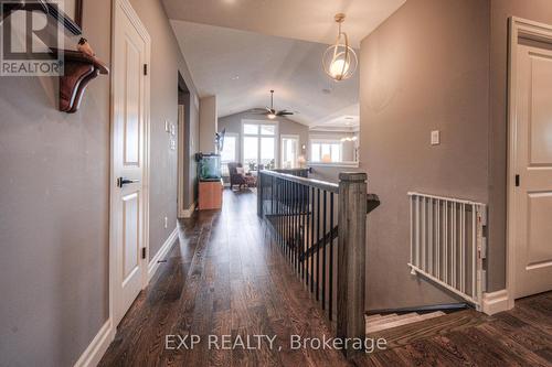 138 Ridgeview Dr, Mapleton, ON - Indoor Photo Showing Other Room