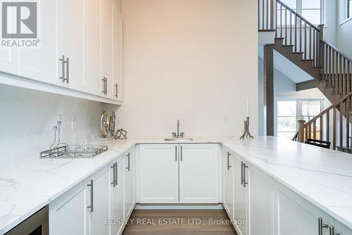 116 Dorothy Dr, Blue Mountains, ON - Indoor Photo Showing Kitchen