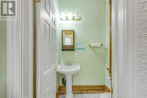 191 Main St E, Southgate, ON - Indoor Photo Showing Bathroom