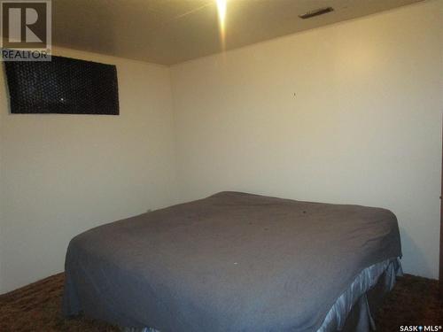 226 Westview Drive, Coronach, SK - Indoor Photo Showing Bedroom