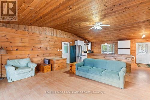 55 Charles Rd, Tweed, ON - Indoor Photo Showing Living Room