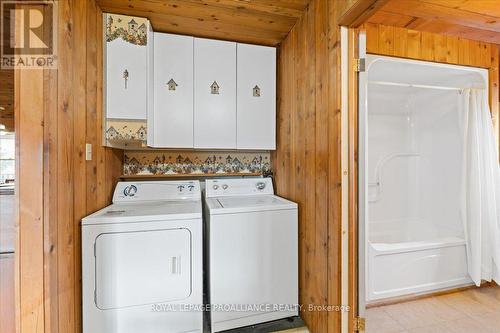 55 Charles Rd, Tweed, ON - Indoor Photo Showing Laundry Room