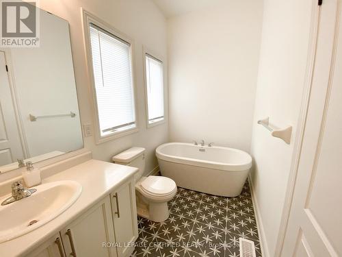 106 Marina Village Drive, Georgian Bay, ON - Indoor Photo Showing Bathroom