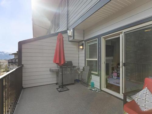 50-3359 Cougar Road, West Kelowna, BC - Outdoor With Exterior