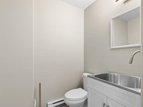 50-3359 Cougar Road, West Kelowna, BC - Indoor Photo Showing Bathroom