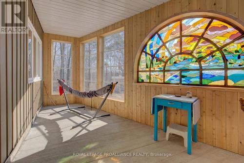 38 Oak Bluffs Rd, South Frontenac, ON - Indoor Photo Showing Other Room