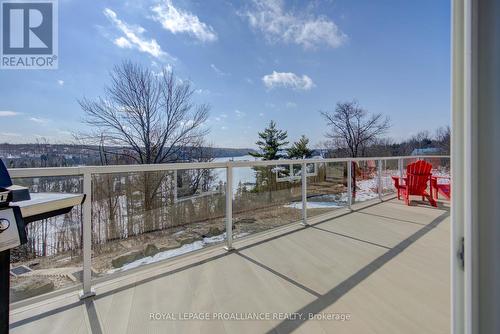 38 Oak Bluffs Rd, South Frontenac, ON - Outdoor With View