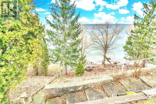 1138 Lakeshore Rd W, St. Catharines, ON - Outdoor With View
