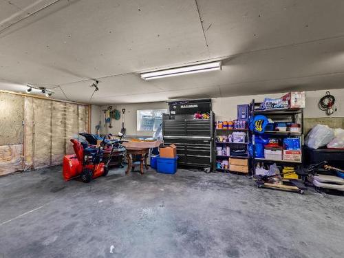 4637 Yellowhead Highway, Kamloops, BC - Indoor Photo Showing Garage