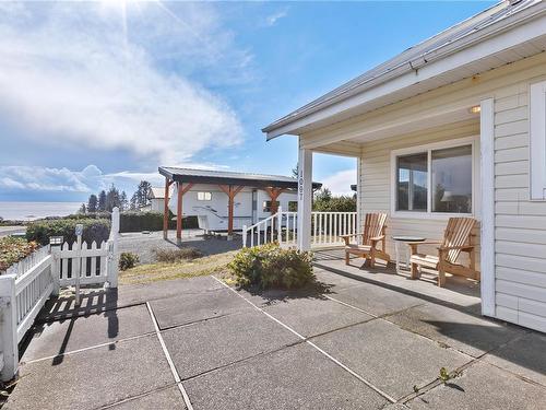 1097 Fifth Ave, Ucluelet, BC - Outdoor With Deck Patio Veranda