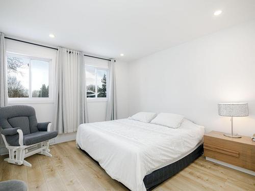 Master bedroom - 581  - 583 Rue De Versailles, Blainville, QC - Indoor Photo Showing Bedroom