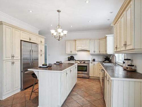 Cuisine - 2498 Rue Westwood, Saint-Lazare, QC - Indoor Photo Showing Kitchen