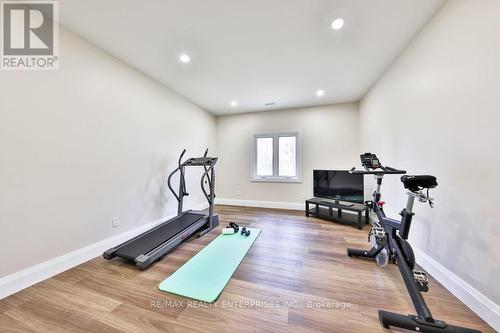 2581 North Service Road, Lincoln, ON - Indoor Photo Showing Gym Room