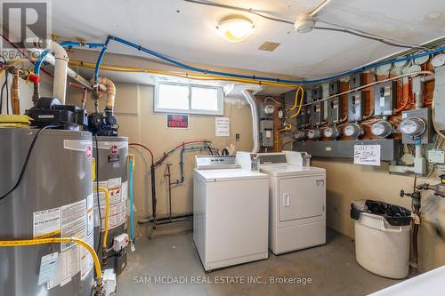 619 Grey St, Brantford, ON - Indoor Photo Showing Laundry Room