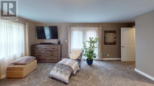4945 Gloinnzun Drive, 108 Mile Ranch, BC - Indoor Photo Showing Bedroom