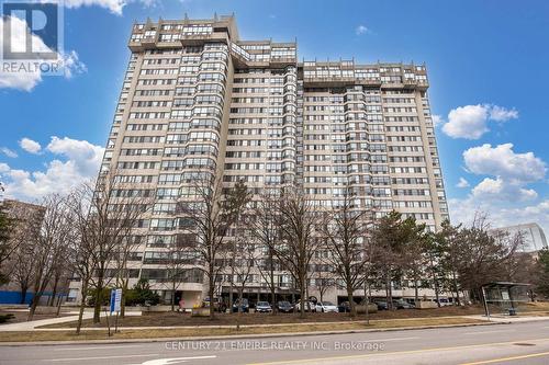 1202 - 200 Robert Speck Parkway, Mississauga, ON - Outdoor With Facade