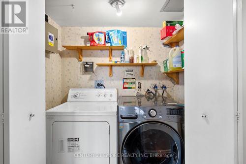1202 - 200 Robert Speck Parkway, Mississauga, ON - Indoor Photo Showing Laundry Room
