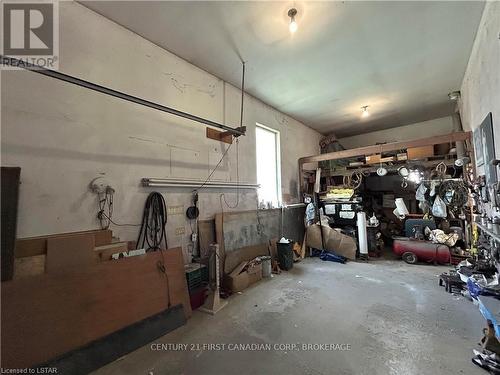1938 Gore Rd, London, ON - Indoor Photo Showing Garage